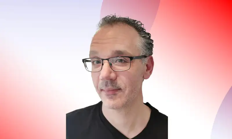 Dimitri Tokmetzis