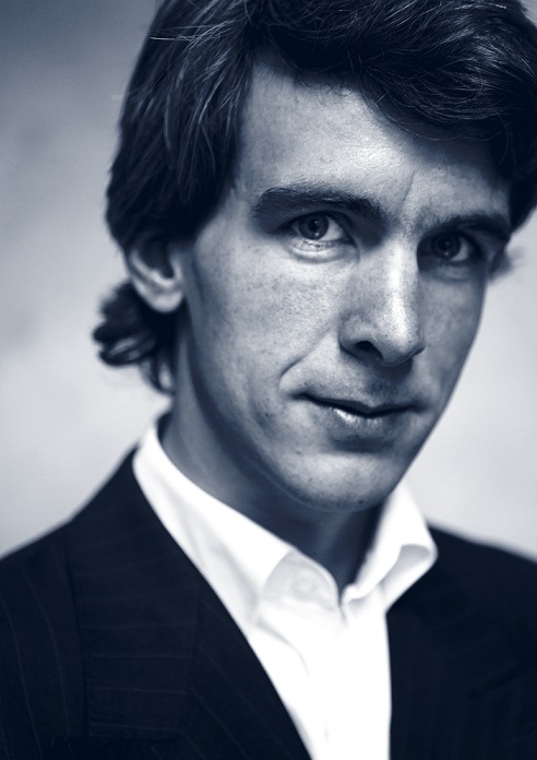 Jonathan Holslag